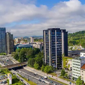 Delo 2.0. Apartman
