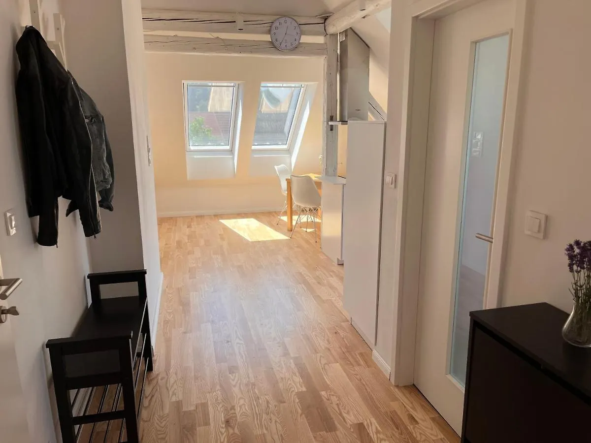 Apartment Malina - Free Private Parking Λιουμπλιάνα 0*,  Σλοβενία